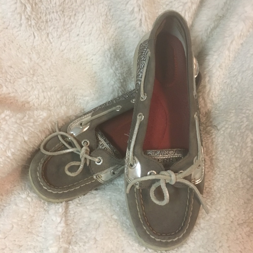 Sperry top-sider gently worn size 7.